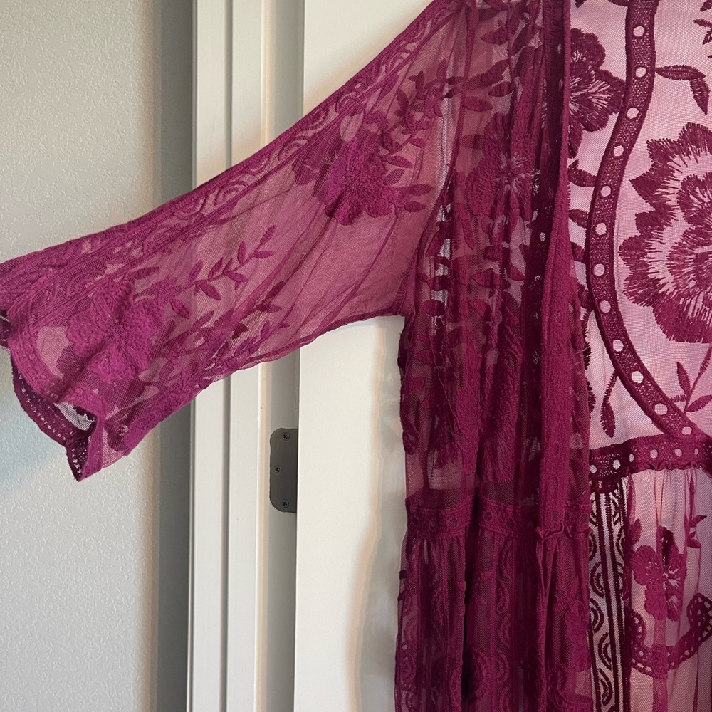 Lace kimono